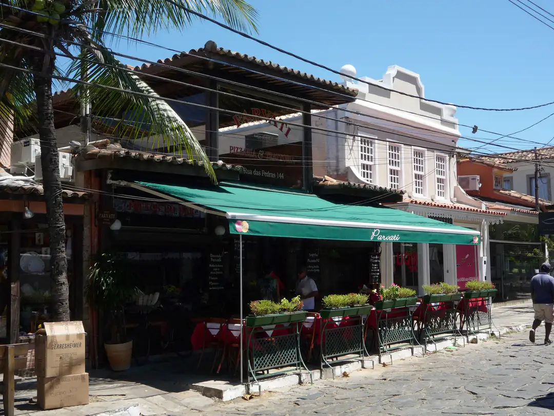 Pedestrians, shops and restaurants along Rua das Pedras in Búzios