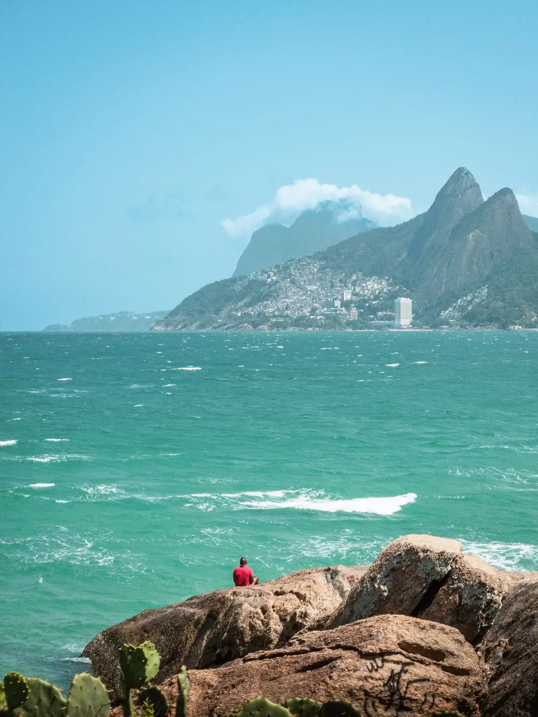 Ipanema Beach seen from the rocks at Arpoador