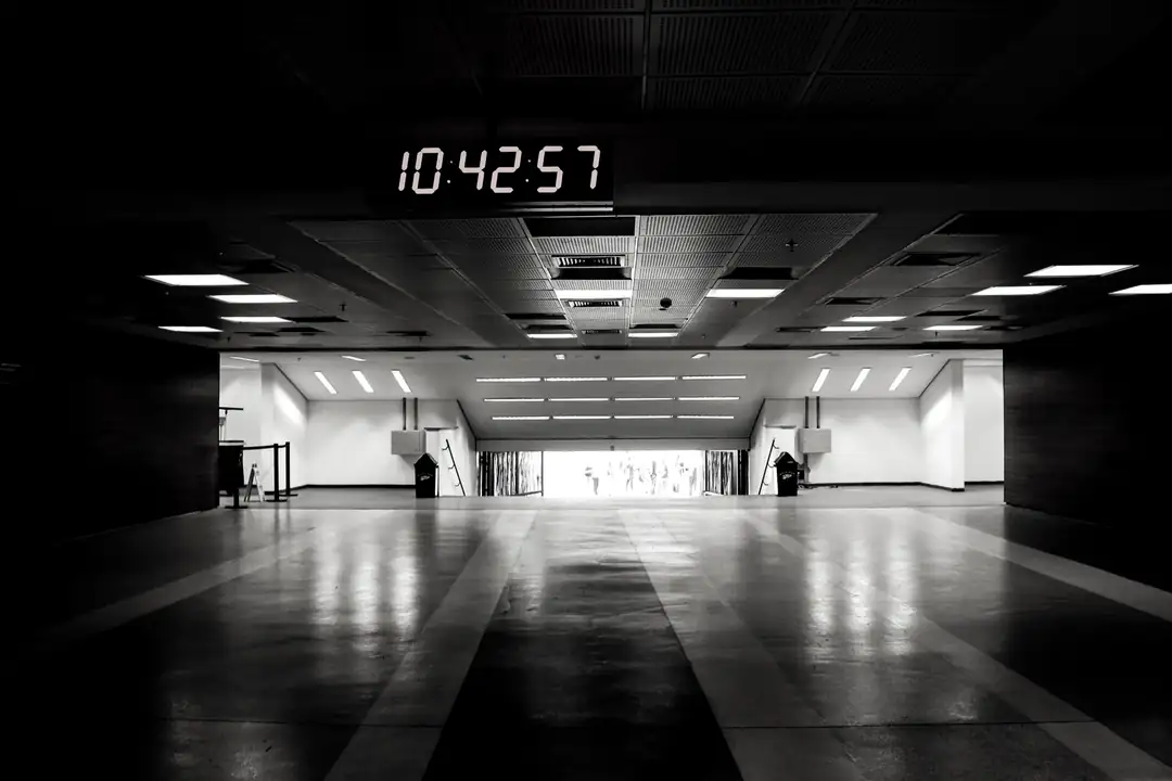 The tunnel leading toward the pitch at Maracanã stadium