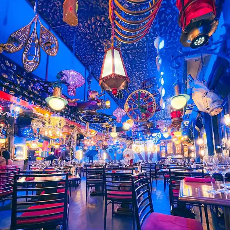 The decorated dining room at Marius Degustare in Leme